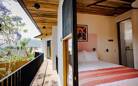 Hotel con Corazón